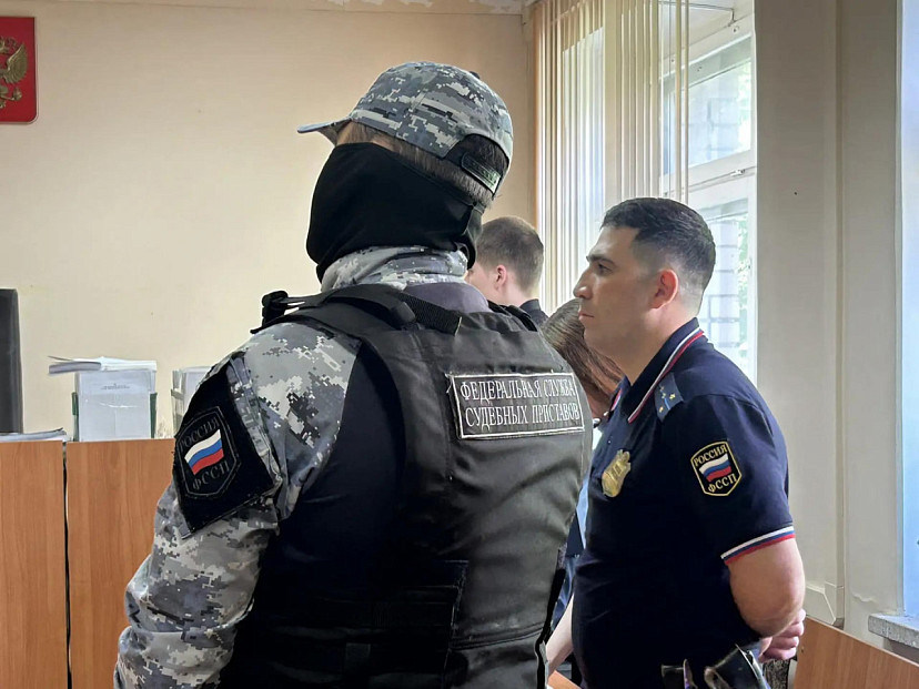 Ислам Бичигов получил 6 лет колонии за нападение на полицейского в Саратове